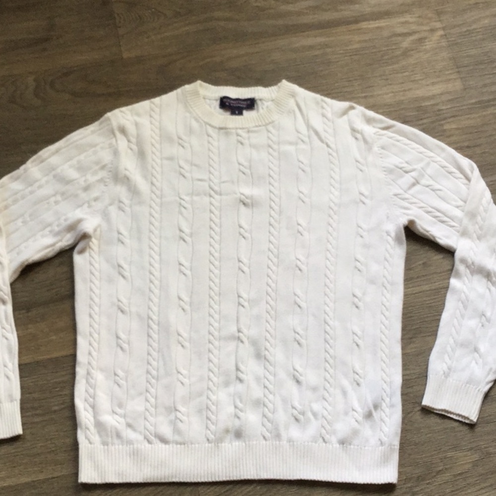 Round tree and yorke Sweater